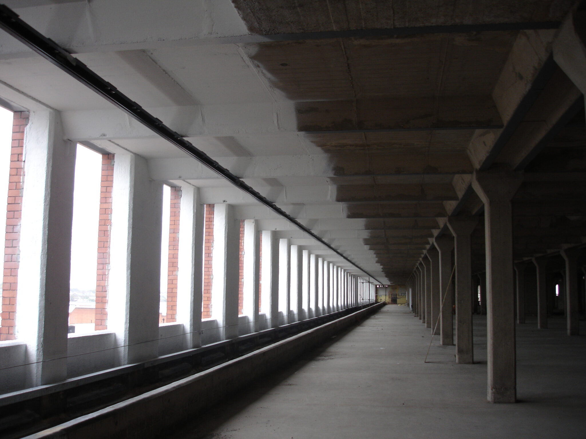 Fort-Dunlop-Birmingham-during-blast-cleaning-and-application-of-anti-carbonation-scaled