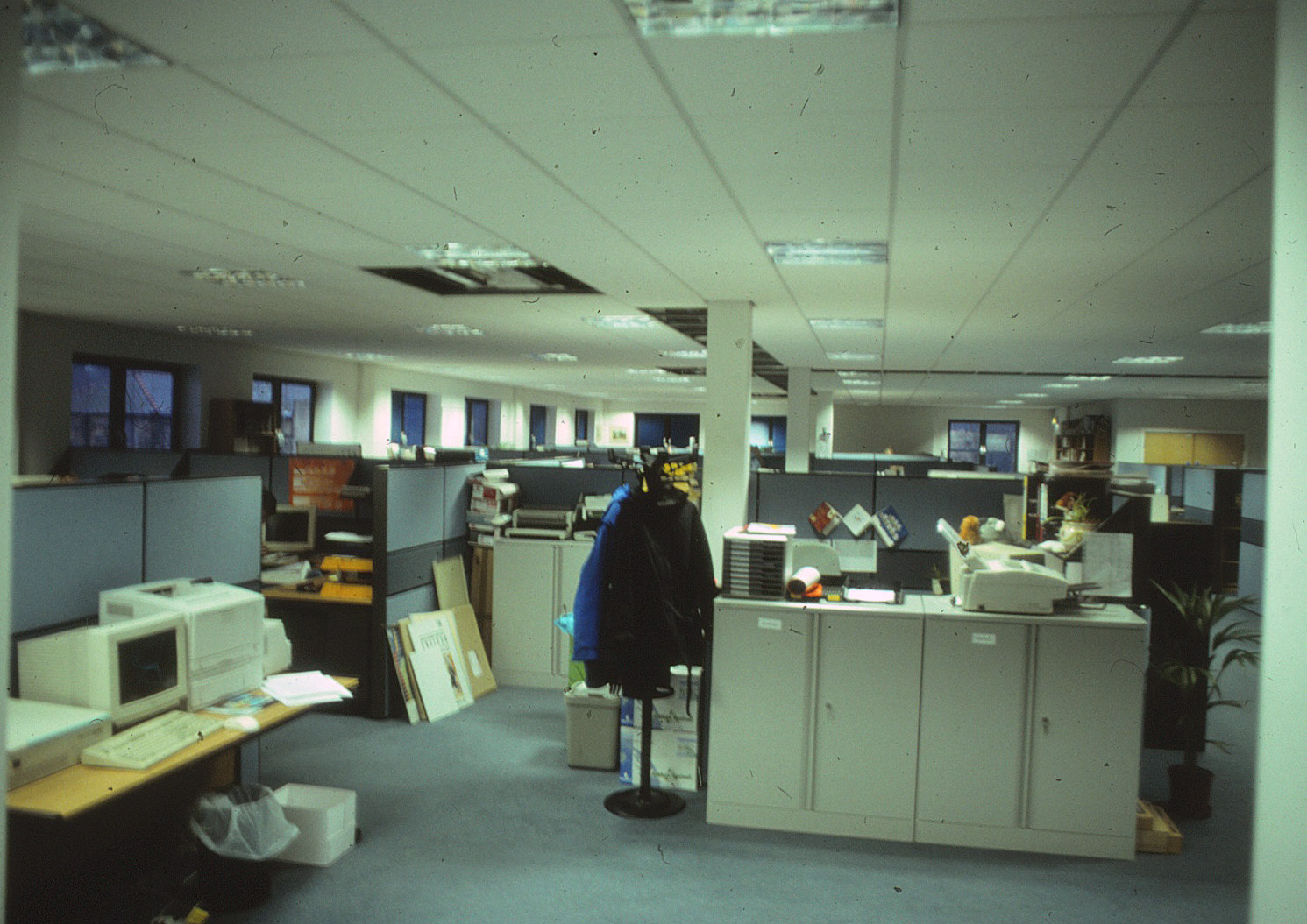 SCO_office_interior_Leeds_England_December_1997